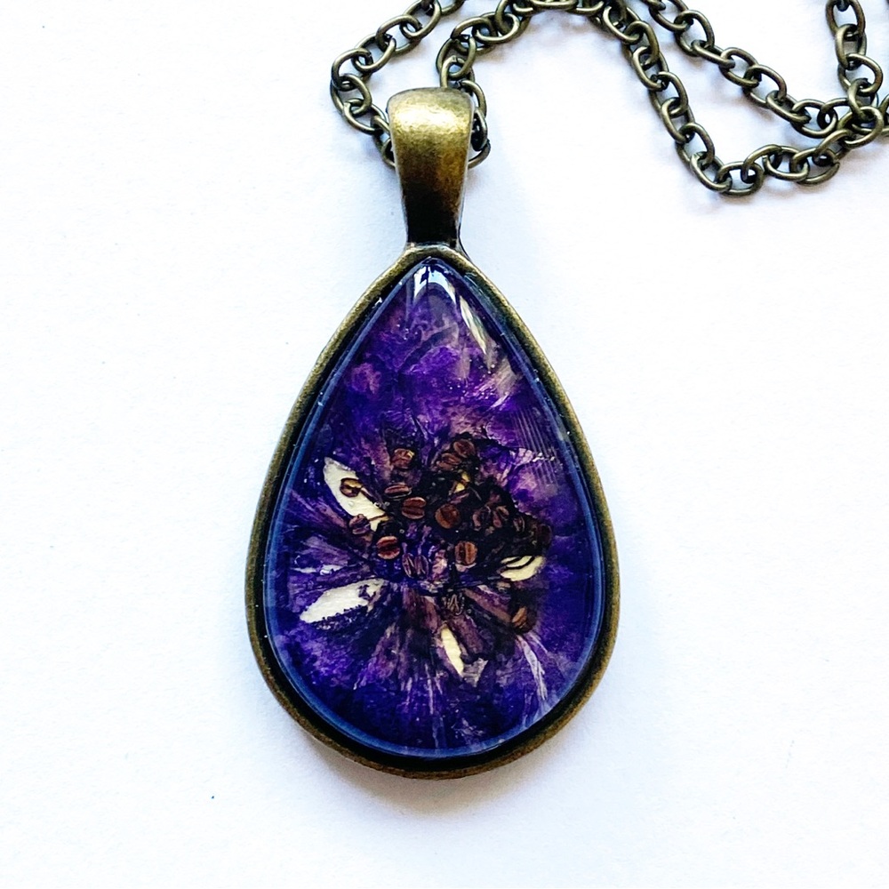 Beautiful Dark Flower Botanical Necklace